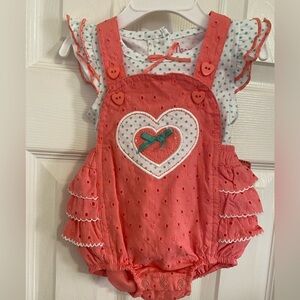 NWT Nannette Ruffle Butt Romper